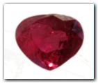 Rubis poire de 1,57 carat