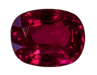 Spinelle ovale de 1,50 carat